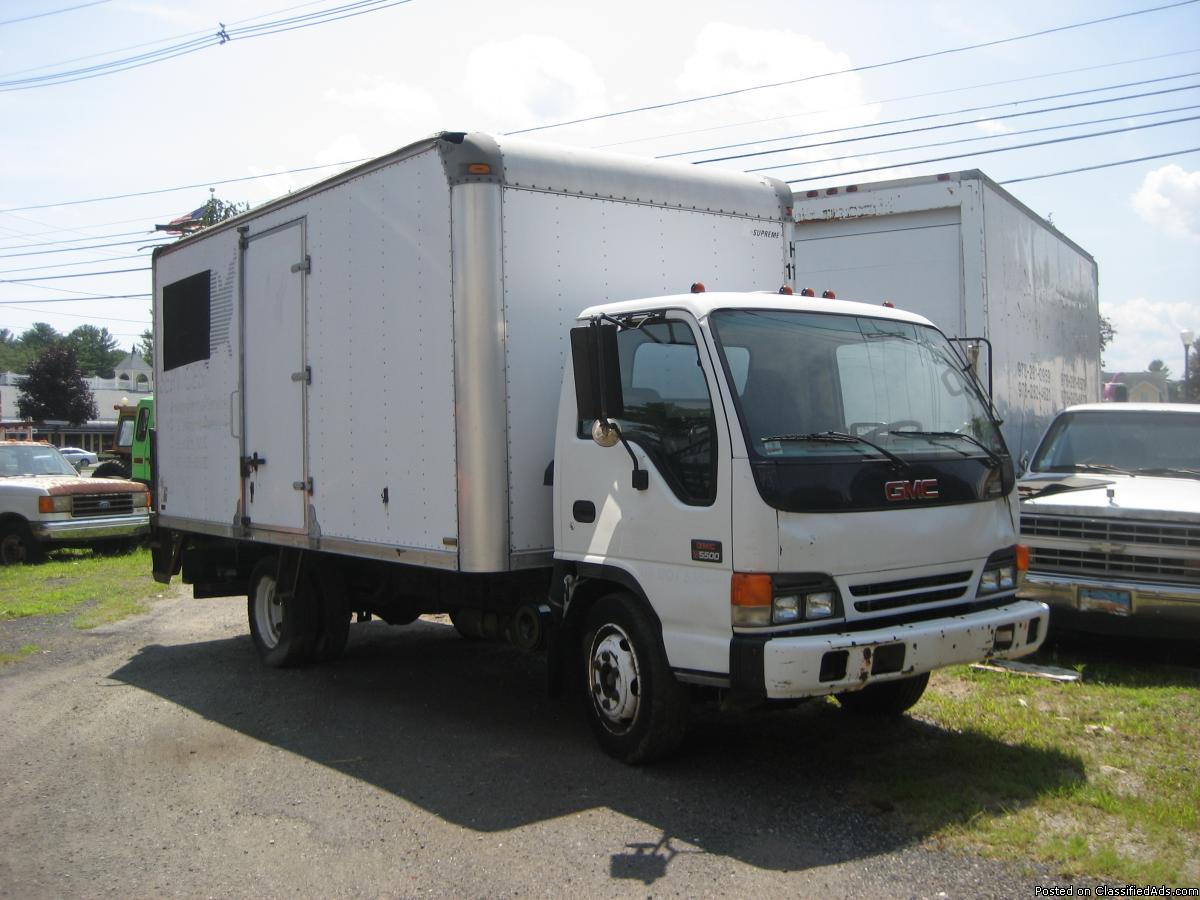Photo 2001 Isuzu diesel truck