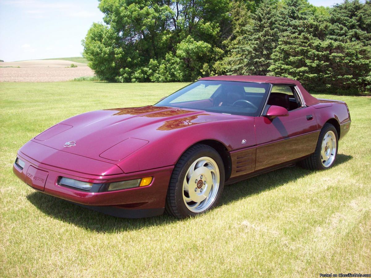 Photo 1993 Chevrolet Corvette 40th Anniversary Convertible