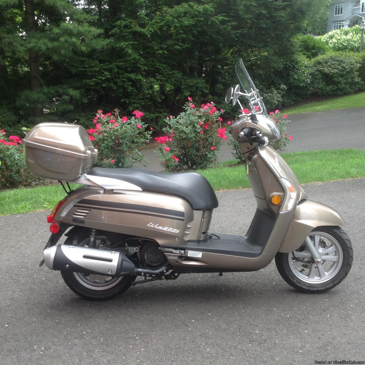 Photo 2015 KYMCO LIKE 200cc SCOOTER 270Miles