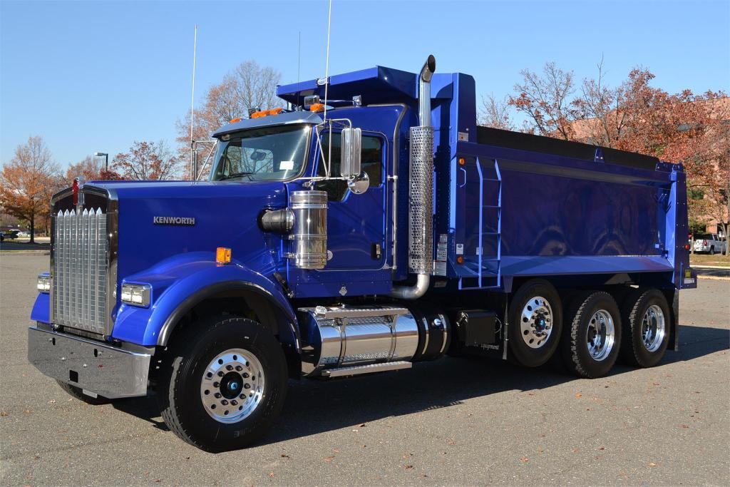 Photo Dump truck loans - All credit types are welcome