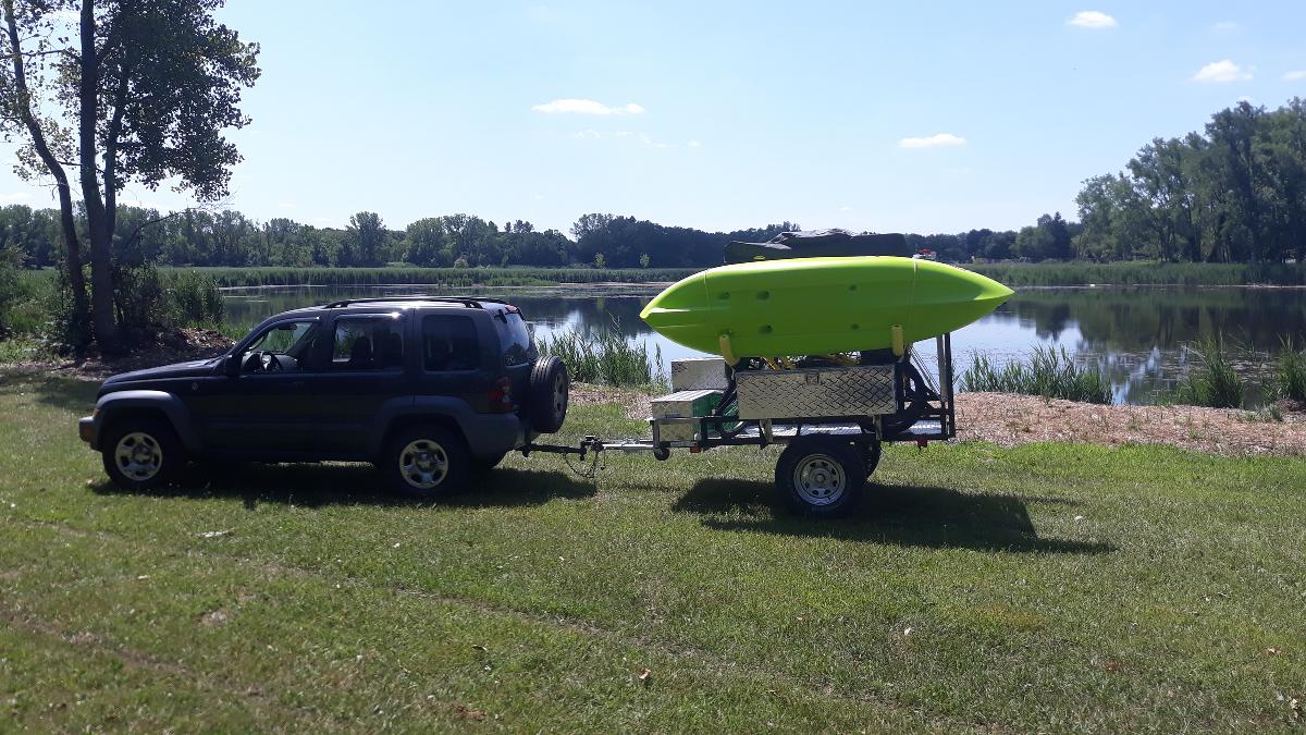 Photo adventure camper/toy hauler