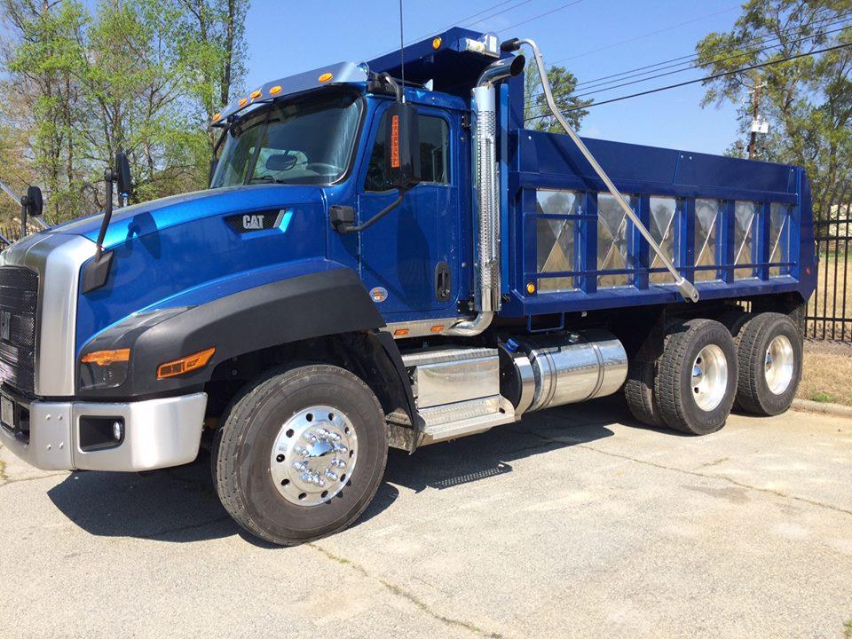 Photo Dump truck financing (all credit types) - Dealers are welcome