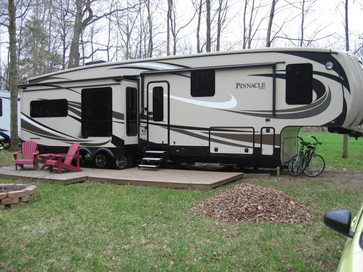 Photo 2016 Jayco Pinnacle 36 REQS