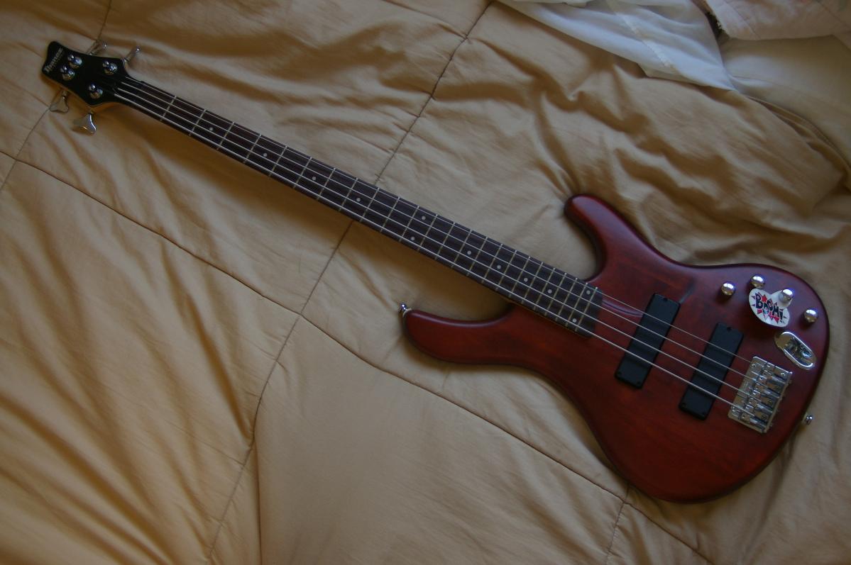 Photo Ibanez classic Ergodyne Electric Bass