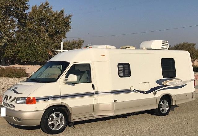 Photo 2003 Winnebago Volkswagen Rialta 22FD