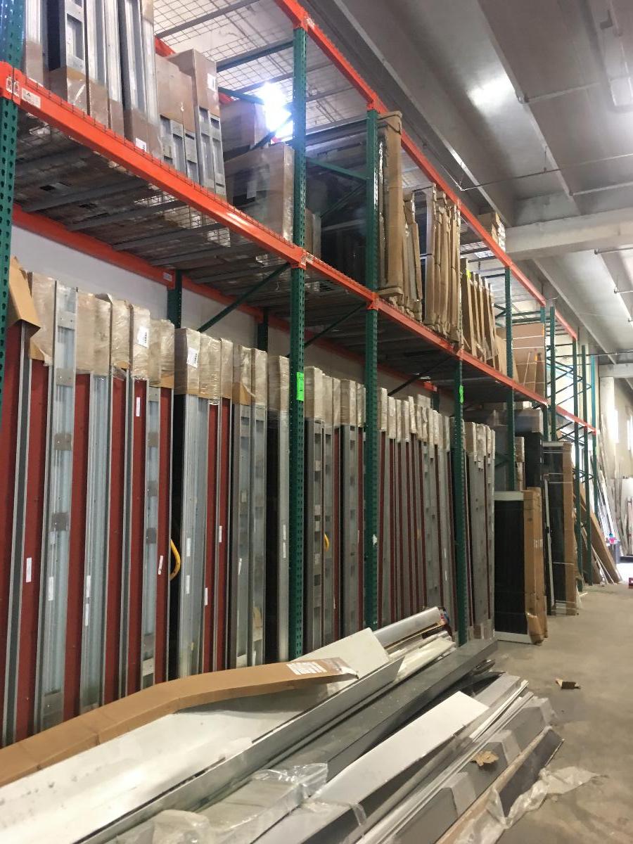 Photo Pallet Racking, Steel Shelving, Heavy Duty Racks for Hurricane Windows, Hurricane Panels, Shutters