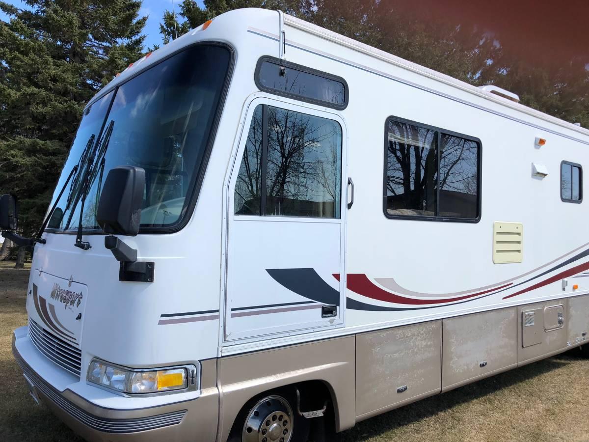 Photo 1997 ford motorhome chassis